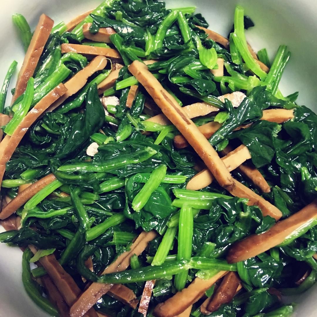 凉拌香干马兰头
