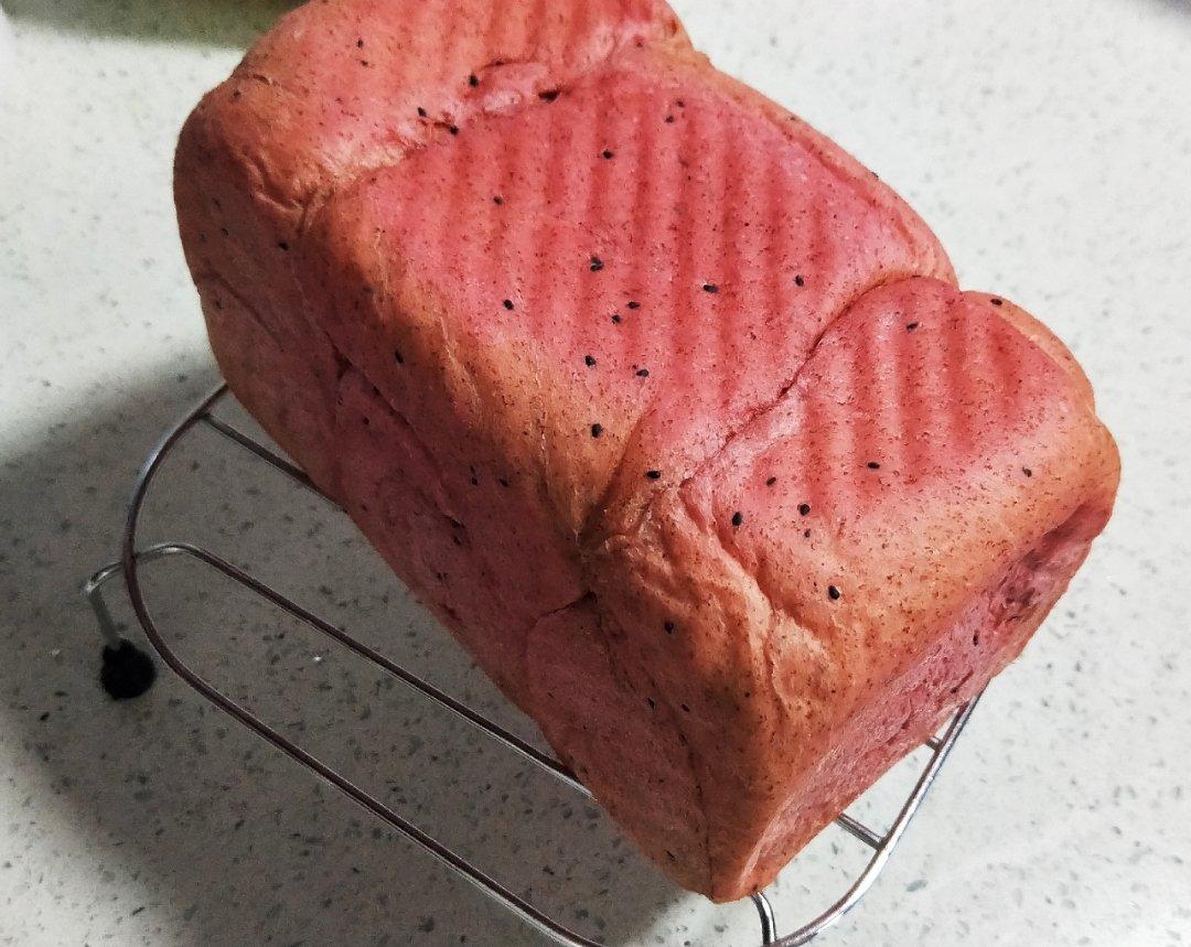 火龙果全麦土司面包