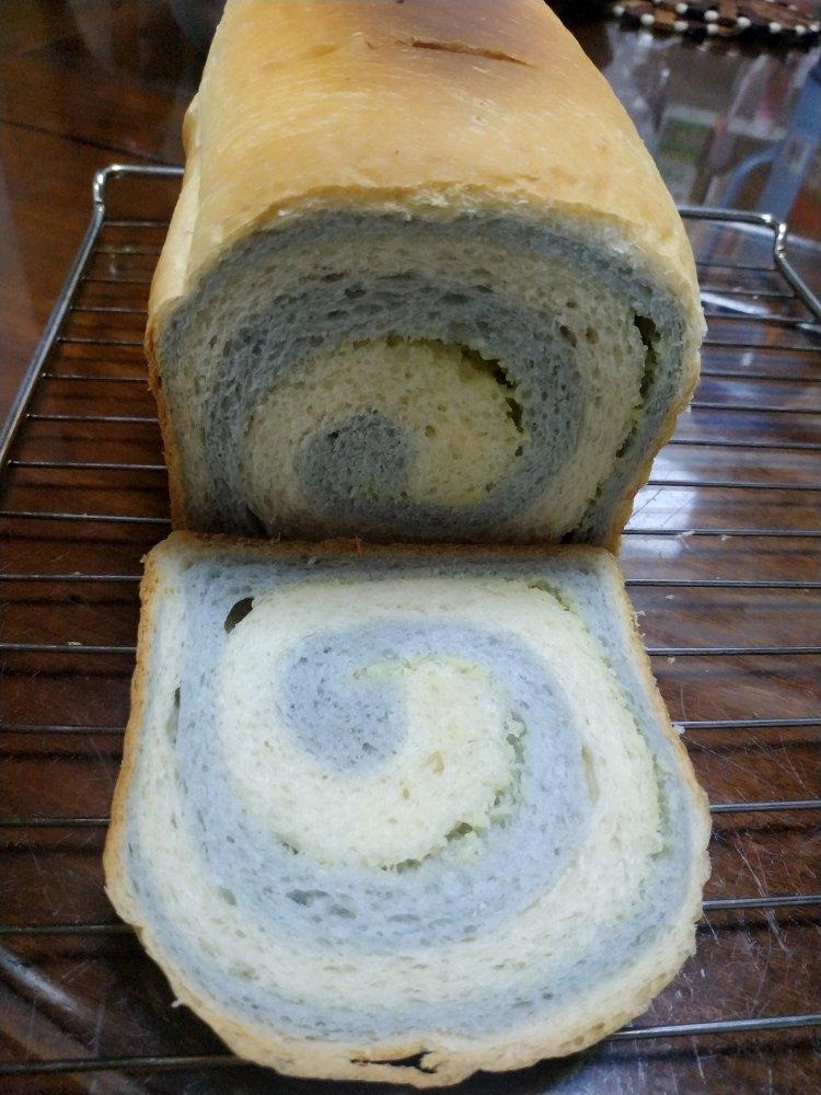 双色吐司-抹茶红豆/紫薯红豆