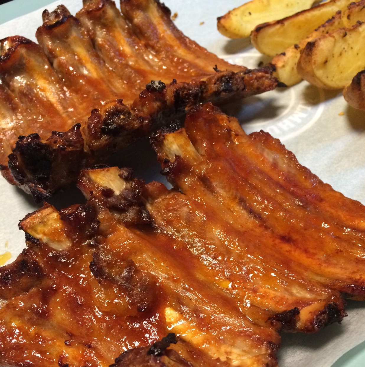 夏洛特de-猫做的美式烤肋排