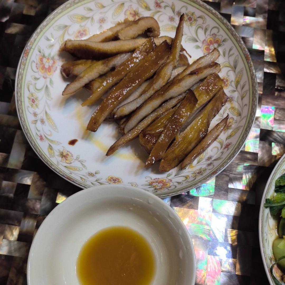 超简单的泰式猪颈肉