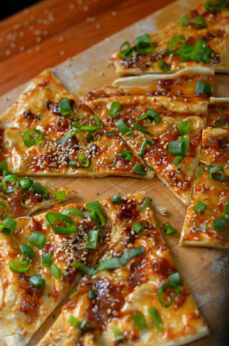 酱香饼 Spicy Soy Pancake