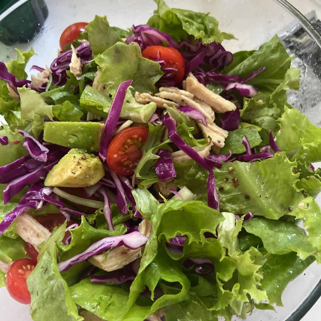 夏季明星菜：油醋汁蔬菜沙拉