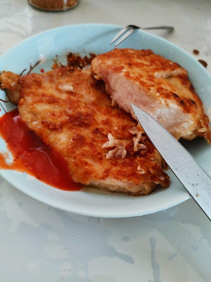 【嫩煎鸡胸肉】