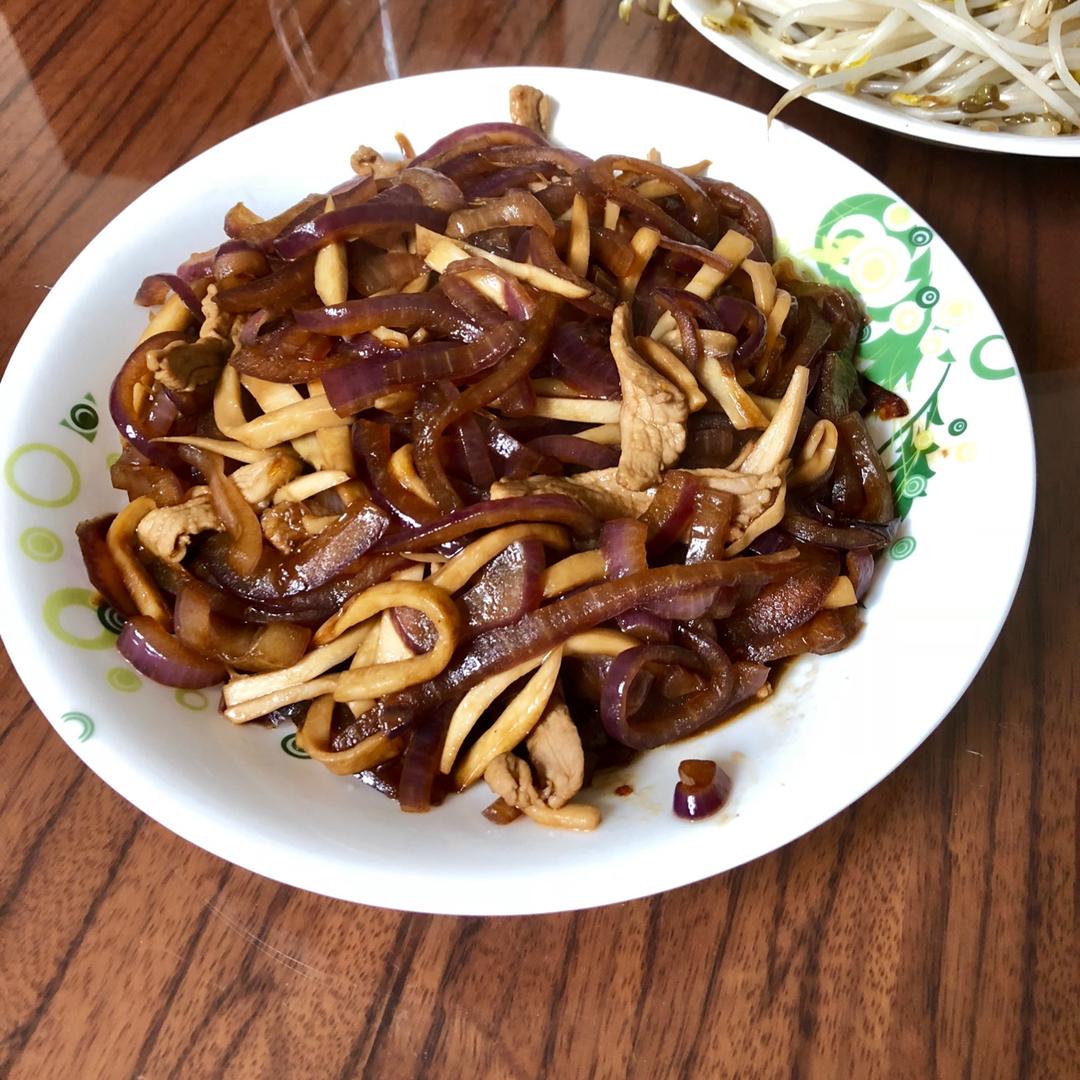 洋葱遇到杏鲍菇