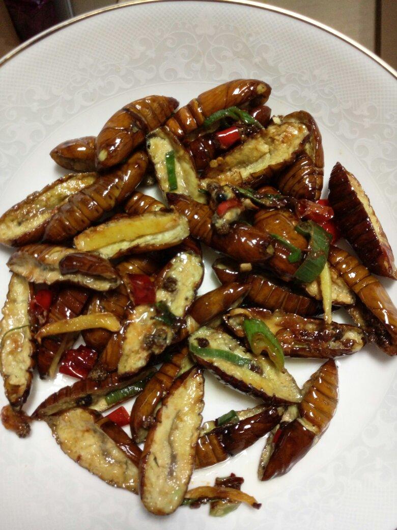 干煸蚕蛹