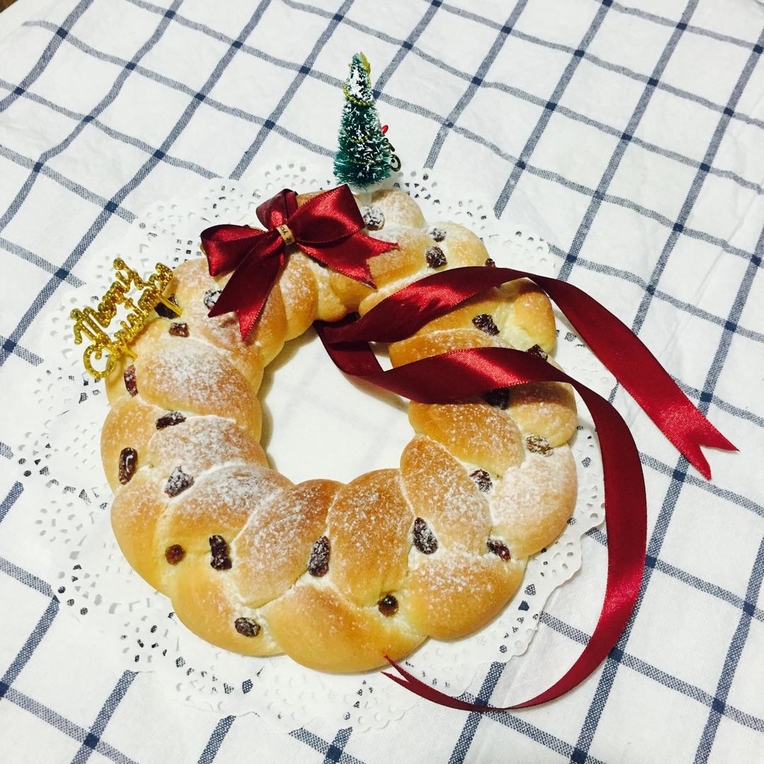 圣诞花环面包