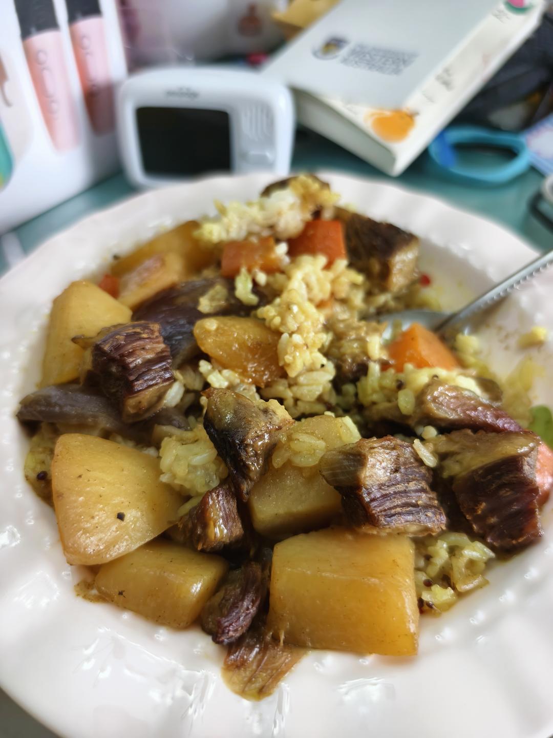 咖喱牛腩