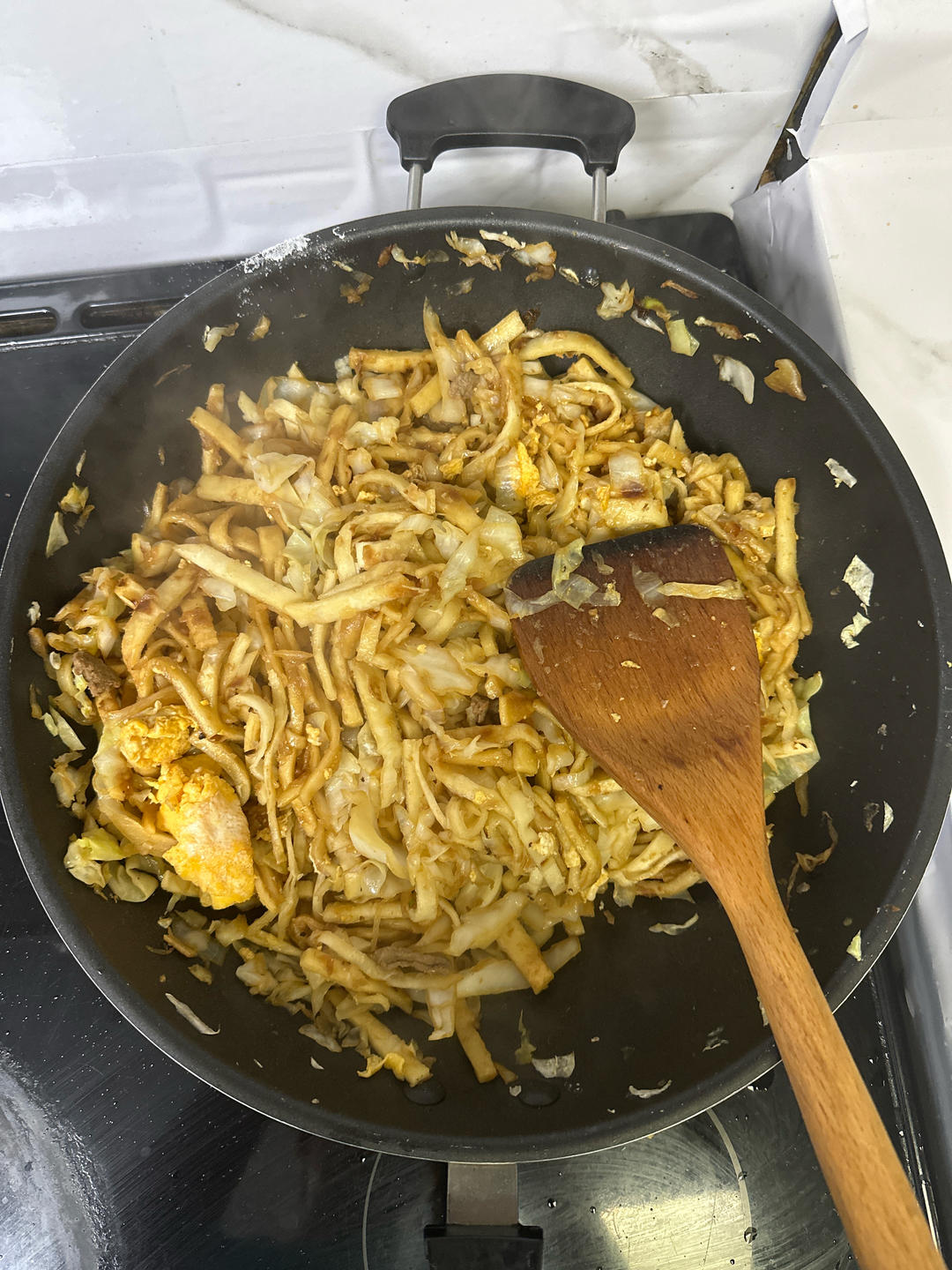 圆白菜肉炒饼