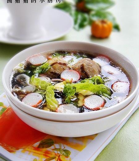 贡丸虾皮紫菜汤的做法