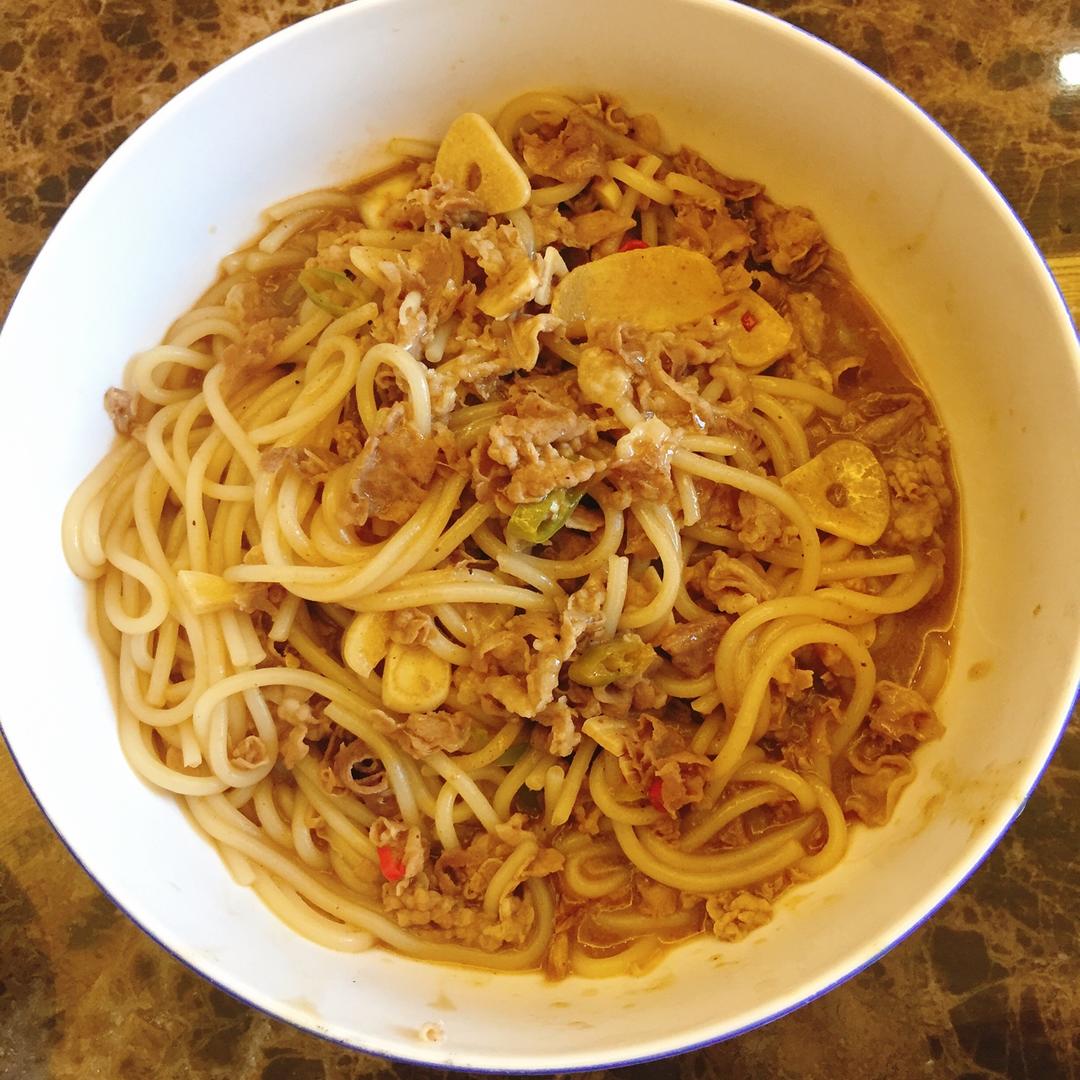 沙茶牛肉粉丝煲