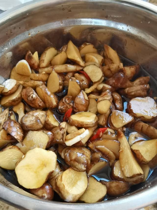 冬季香腌鬼子姜(也叫洋姜)易操作味道美