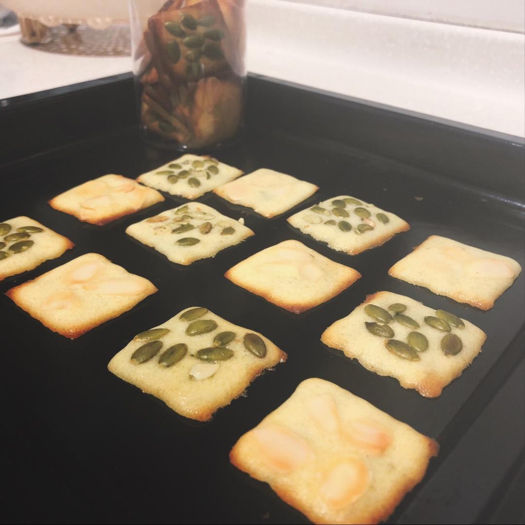 杏仁瓦片酥
