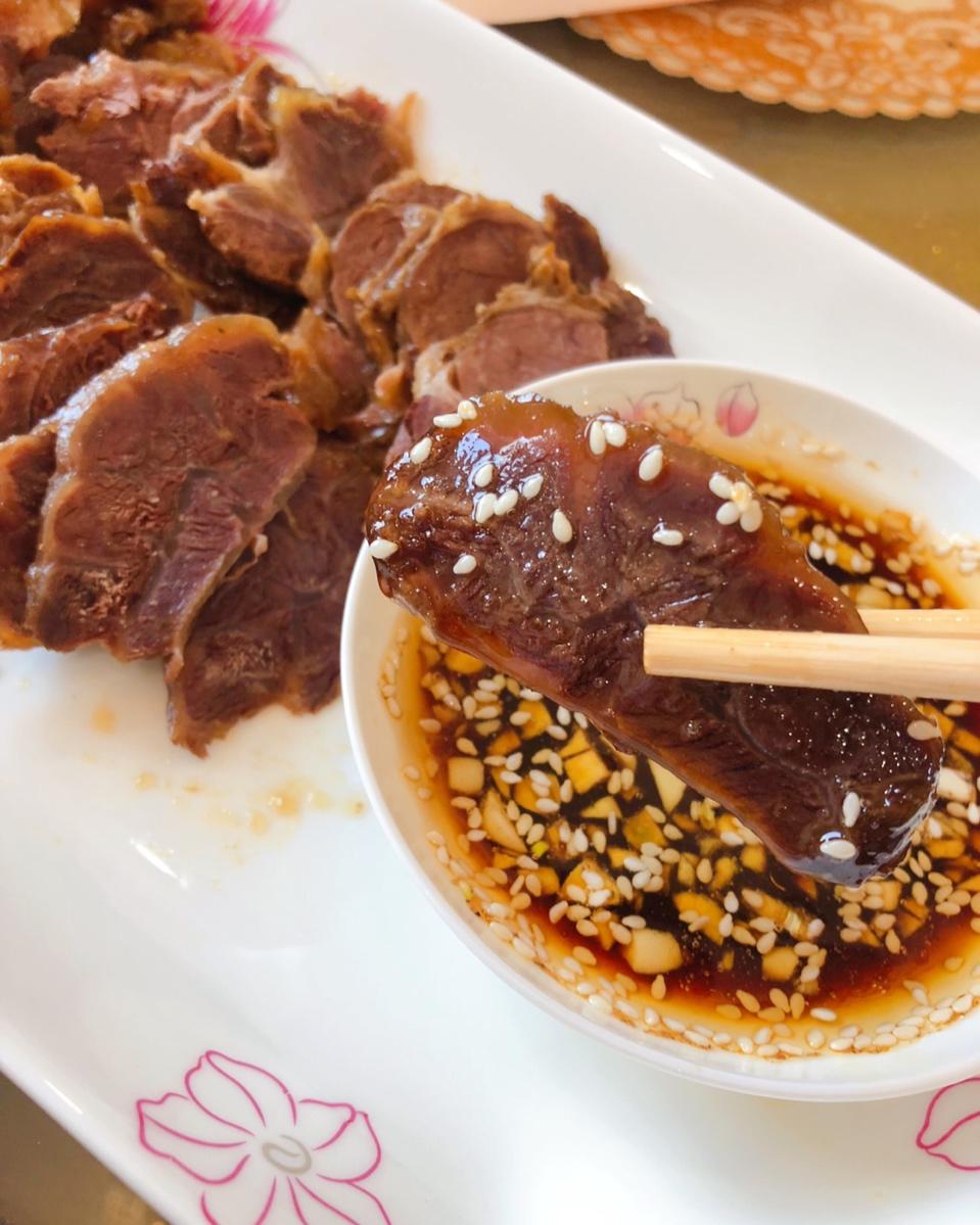 卤牛肉