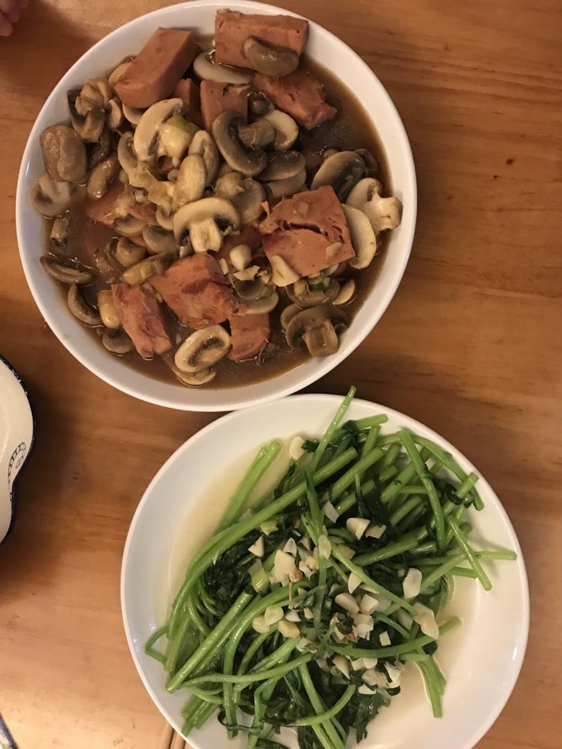 超鲜甜的炒口蘑