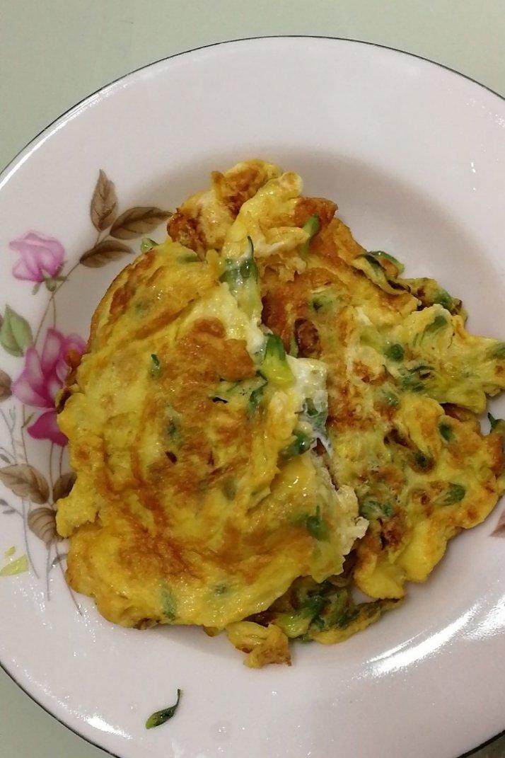 美味树上菜，槐花炒鸡蛋。附两种槐花保存方法。