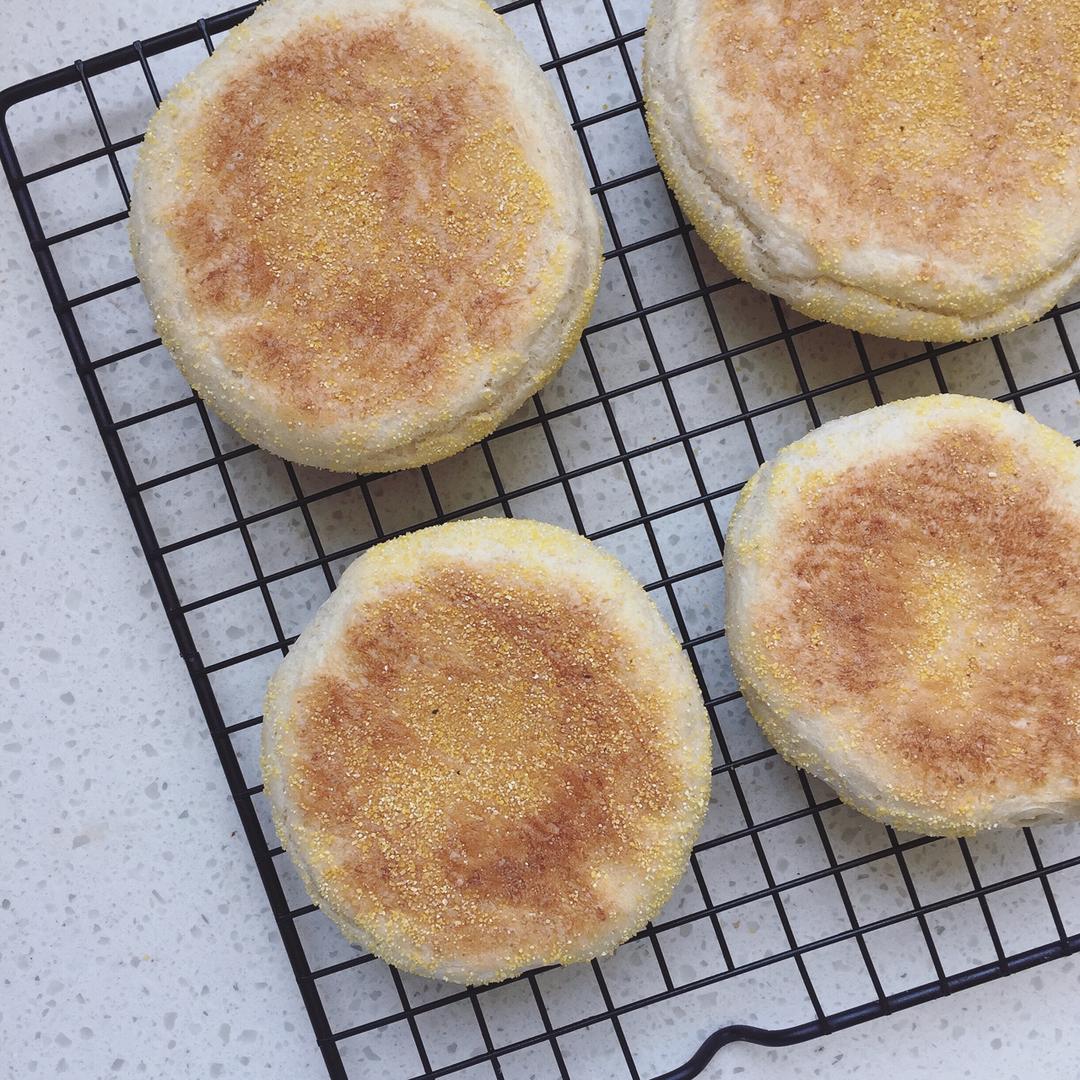 猪柳蛋麦满分 —英式玛芬胚English muffin