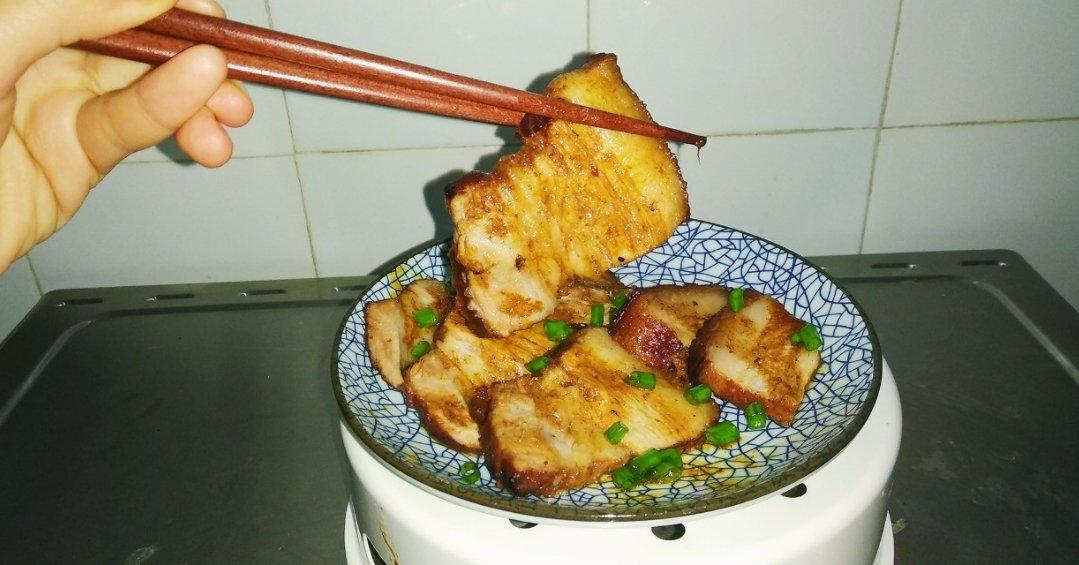 万能的五花肉呀~~