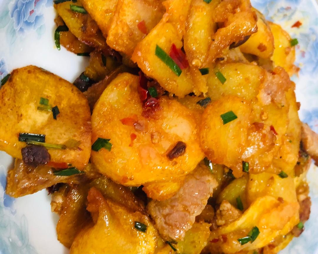 土豆片炒肉（豆瓣酱版）