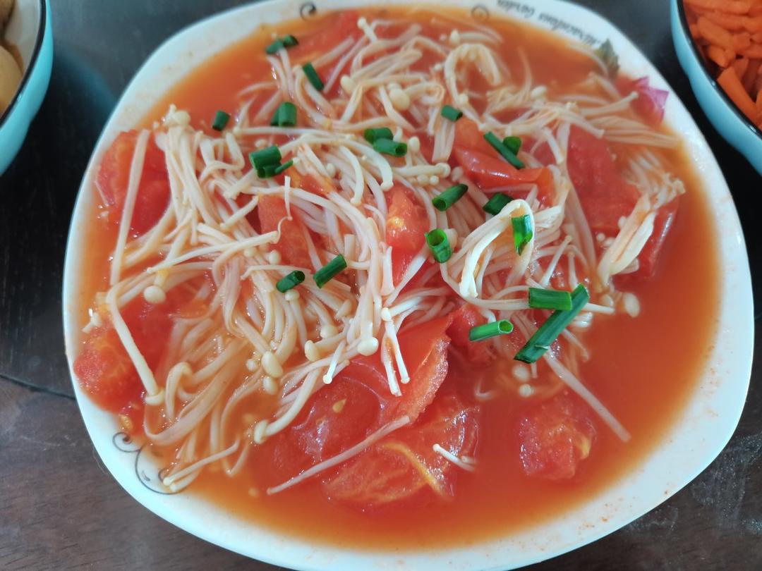 番茄烩金针菇