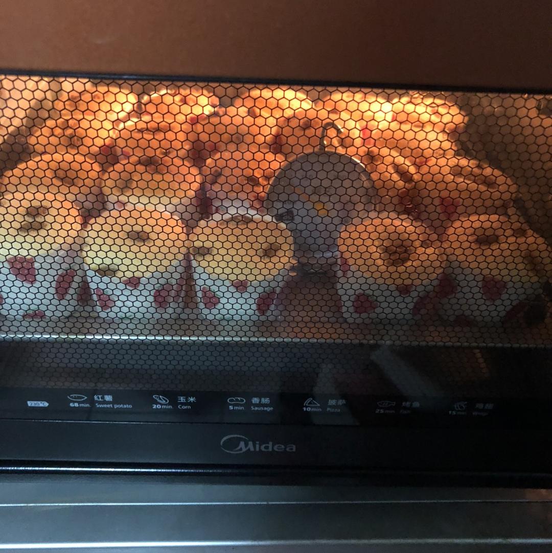 不塌不凹的纸杯戚风蛋糕
