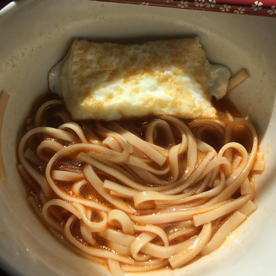 超级无敌美味懒人酸汤麻辣面（十分钟搞定色香味俱全）
