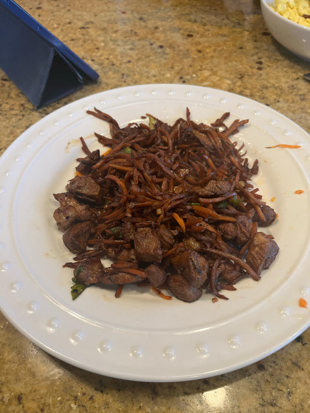 胡萝卜丝炒肉
