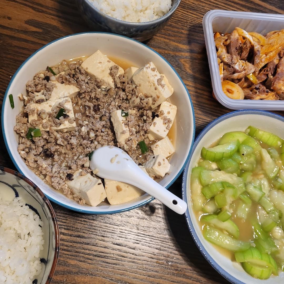 肉末嫩豆腐｜嫩滑口感爽口！这道快手菜超级下饭！！（减脂少油版）