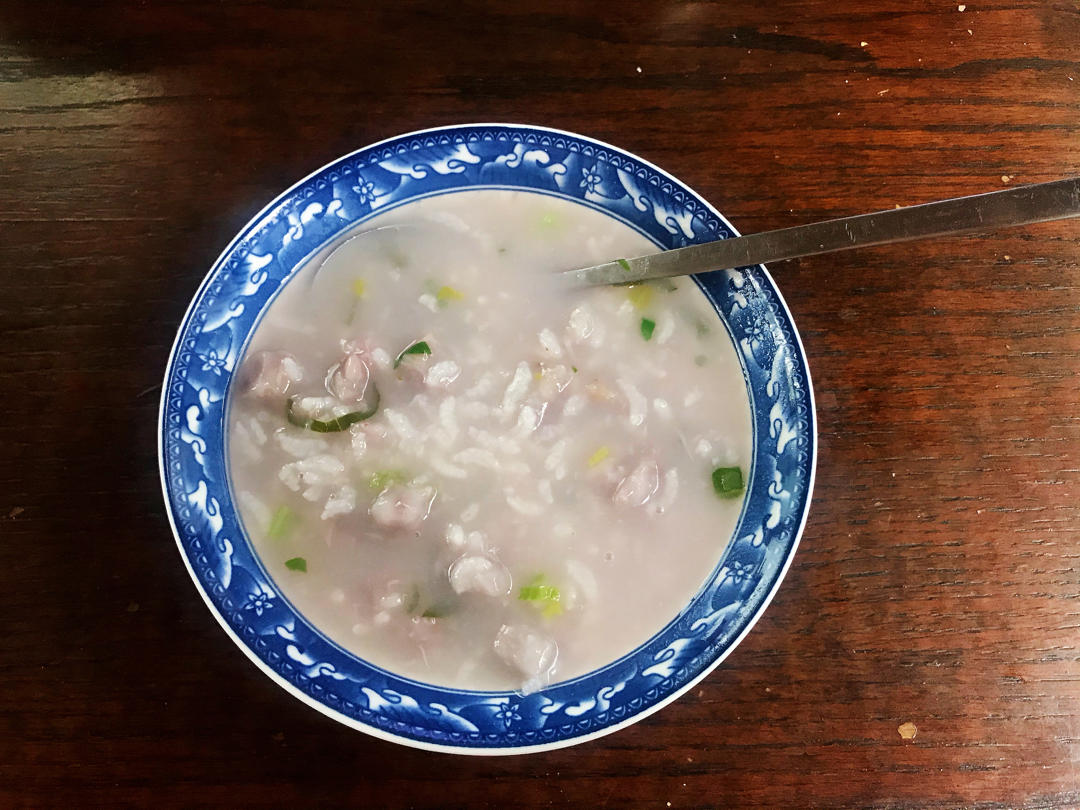 小鲁班1做的荔浦芋头粥