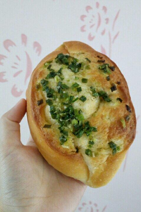 经典台式面包—香葱面包