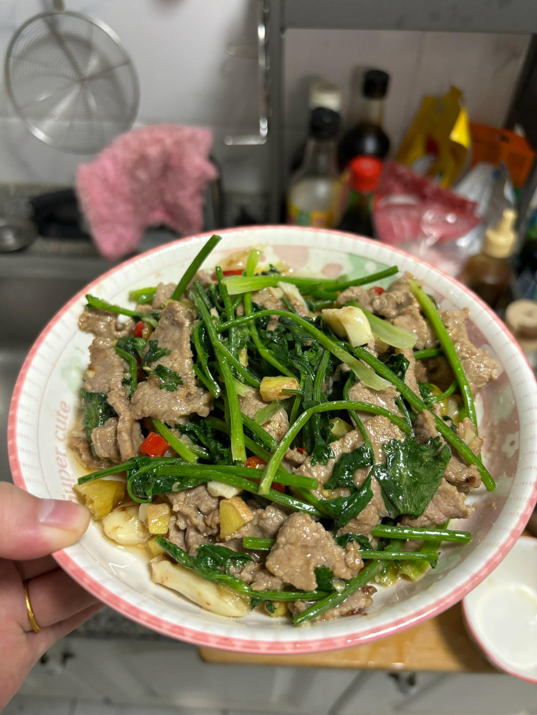 小炒黄牛肉，肉嫩味香！太好吃了简直是米饭杀手！