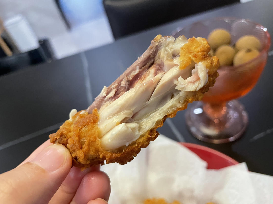 肯德基炸鸡翅（外酥里嫩又多汁）