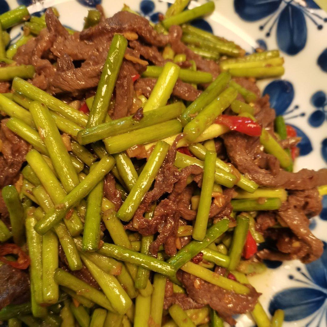 annayang6678做的牛肉丝炒蒜苔牛肉丝炒蒜苔下饭菜首页登录注册作品