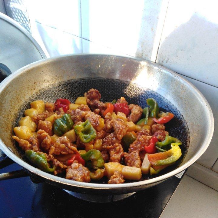 🍍酸甜菠萝咕噜肉