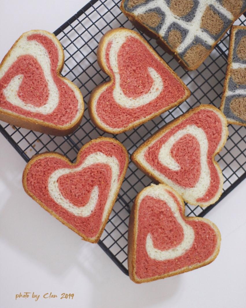 少女心吐司（特别容易出手套膜的配方）