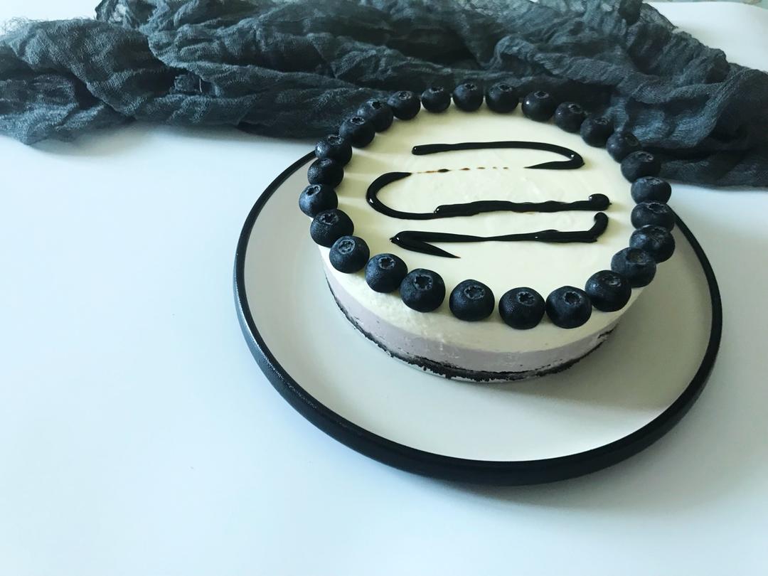 蓝莓酸奶芝士慕斯