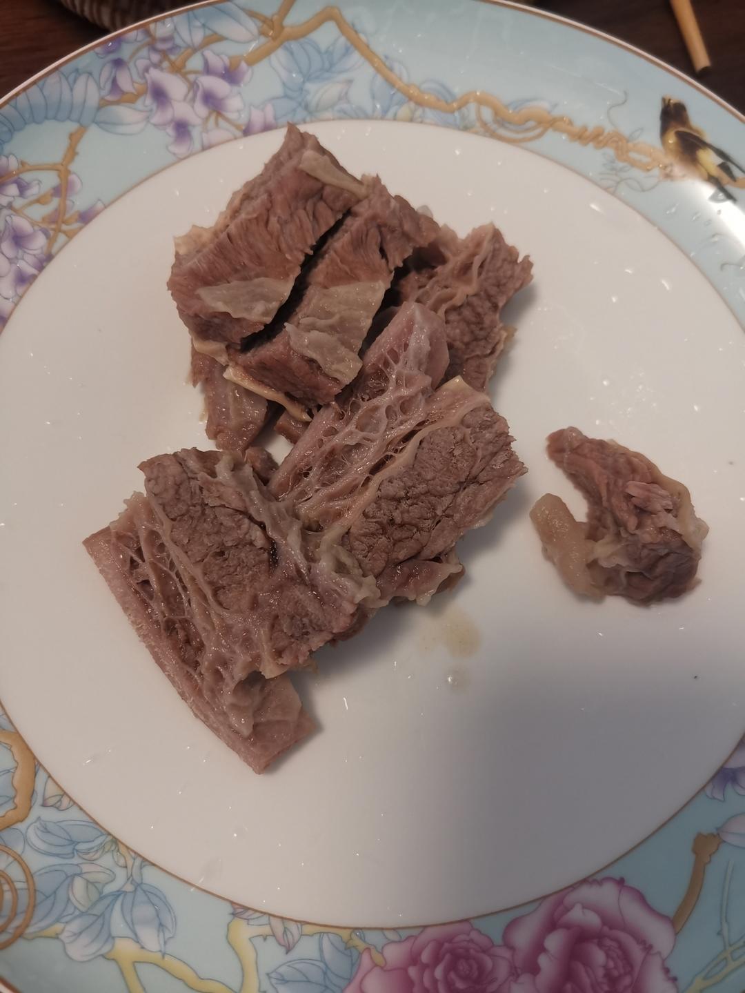 白切牛腩