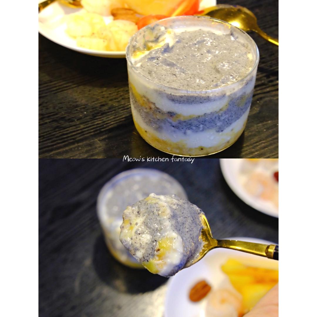 轻食 | 猕猴桃黑芝麻酸奶隔夜燕麦杯