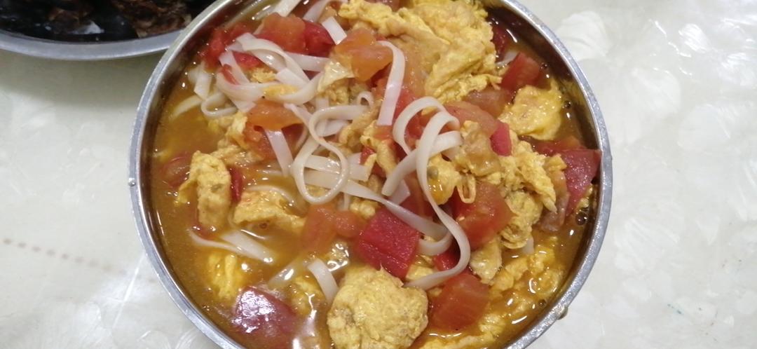 恨不得抱着锅舔的番茄鸡蛋面