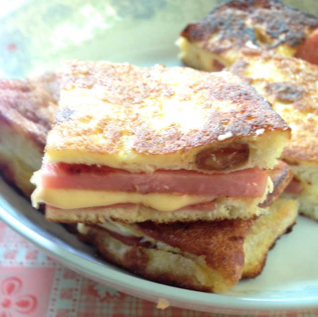 十分钟快手早餐【港式火腿西多士】