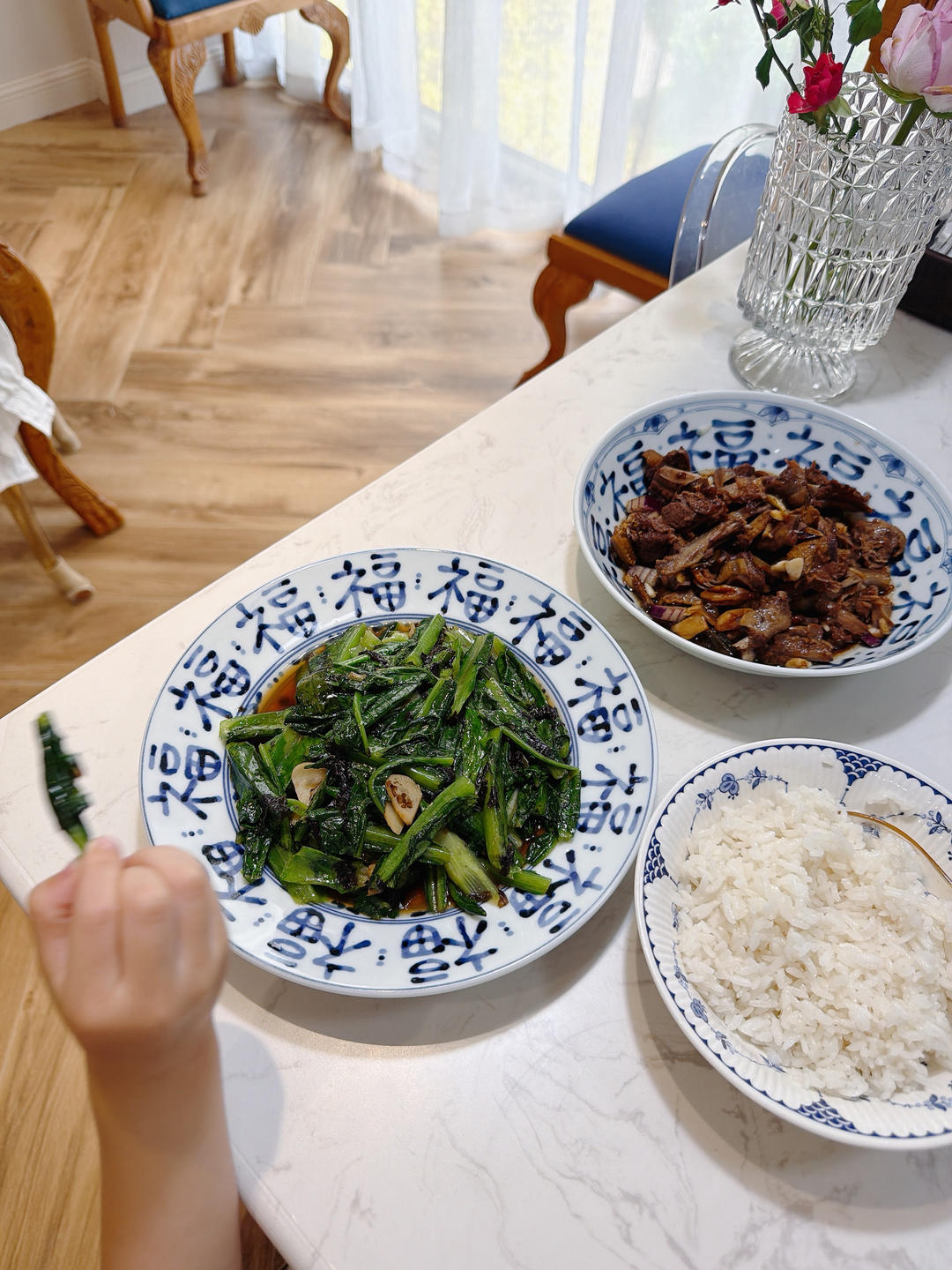 紫菜炒油麦菜
