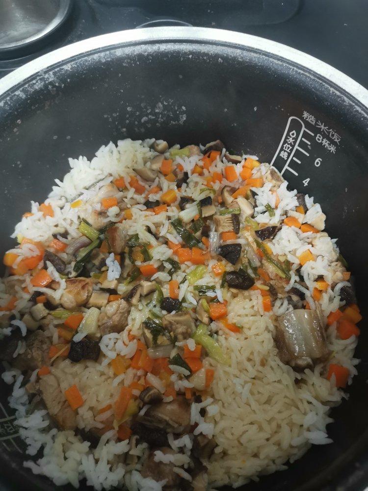 喷香排骨焖饭（爆好吃）