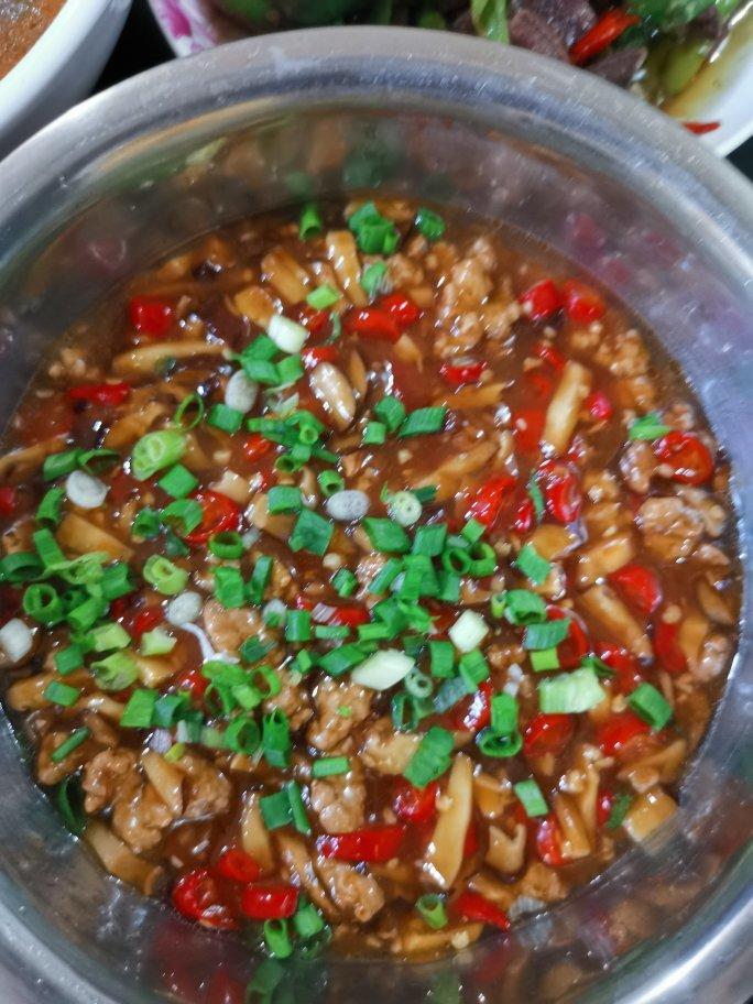 鸡蛋抱豆腐