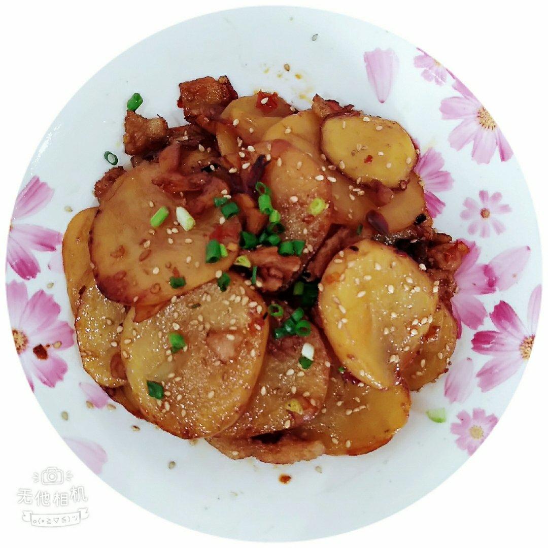 干锅土豆片