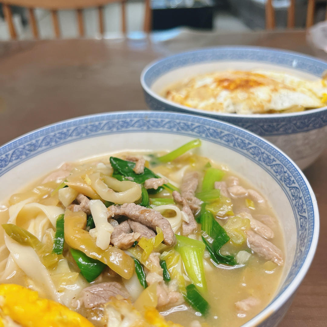榨菜肉丝面