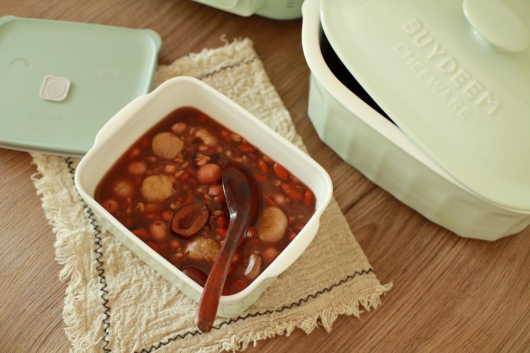 养生板栗红豆甜粥【北鼎蒸炖锅食谱】的做法