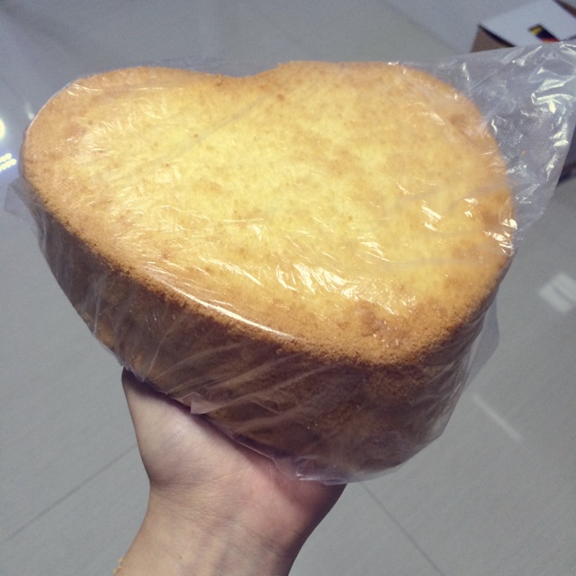 超简单完美戚风蛋糕（6寸2蛋）附打发、翻拌、脱模视频