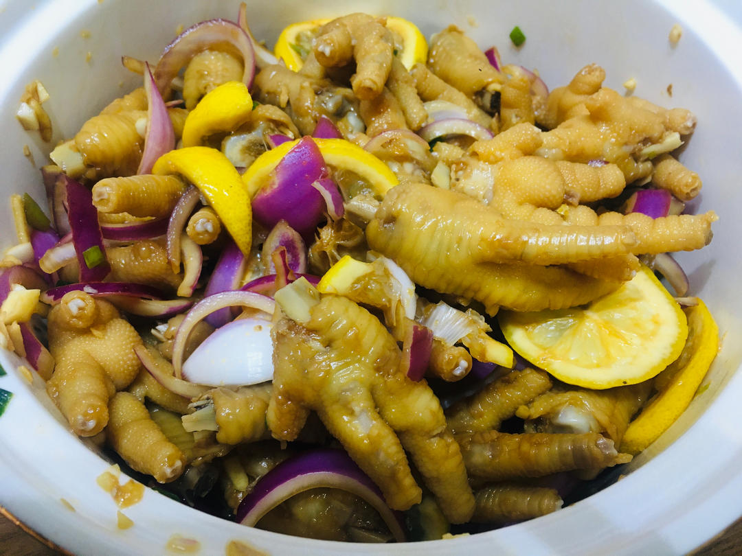 【柠檬酸辣鸡爪】自制超级无敌美味的网红鸡爪