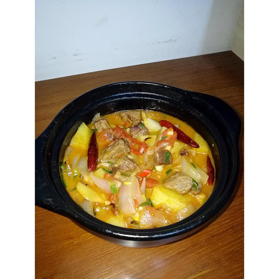 番茄土豆炖牛腩