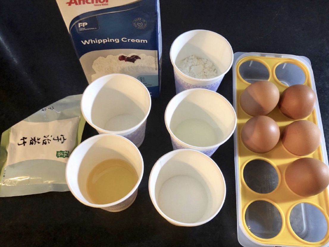烫面抹茶蛋糕卷（卷不易裂）的做法 步骤1
